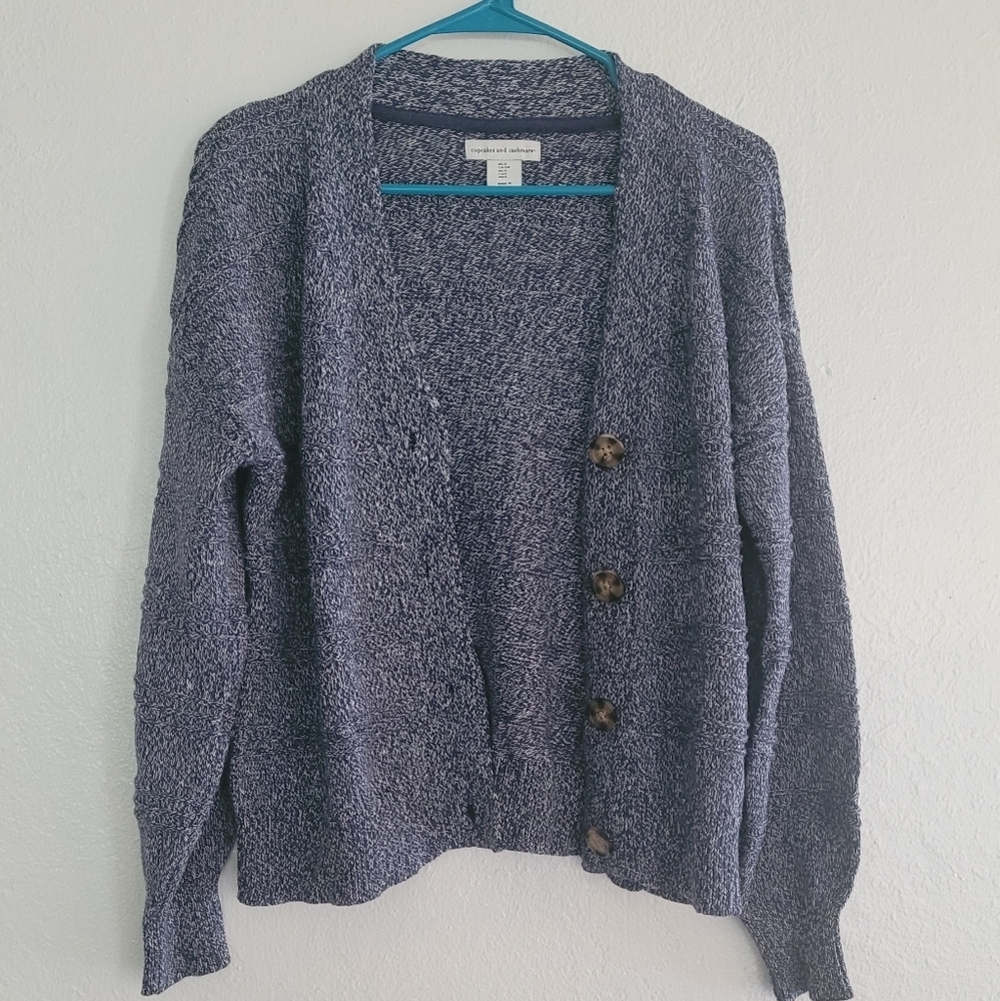NWOT Cupcakes & Cashmere Button-up Sweater Sz Sm - Picture 2 of 6
